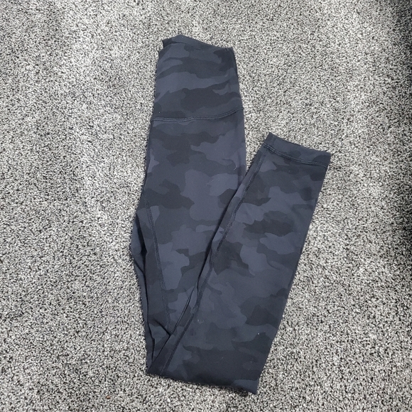 Lululemon leggings - Picture 6 of 16